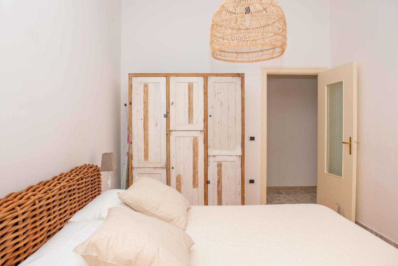 La Casa Del Mare Apartment Vieste Bagian luar foto